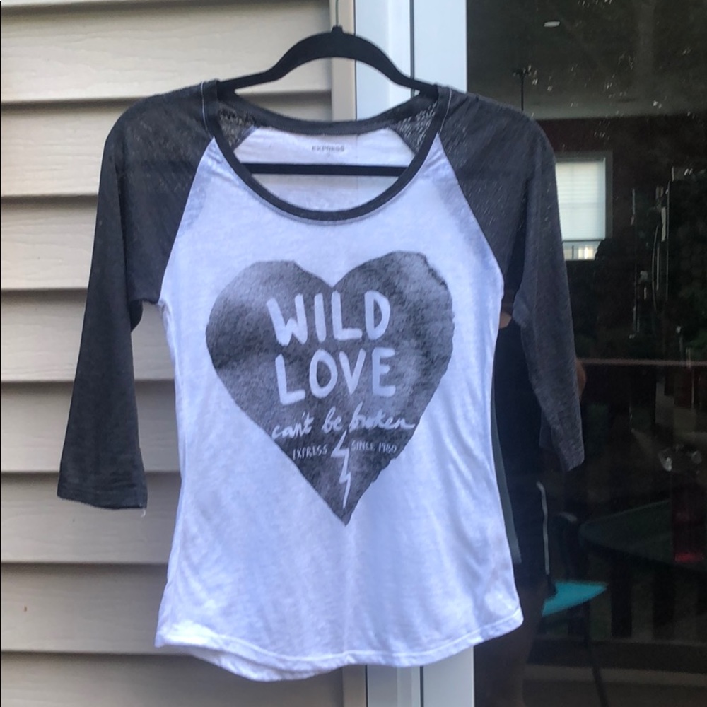 Express - 3/4 length sleeve top
